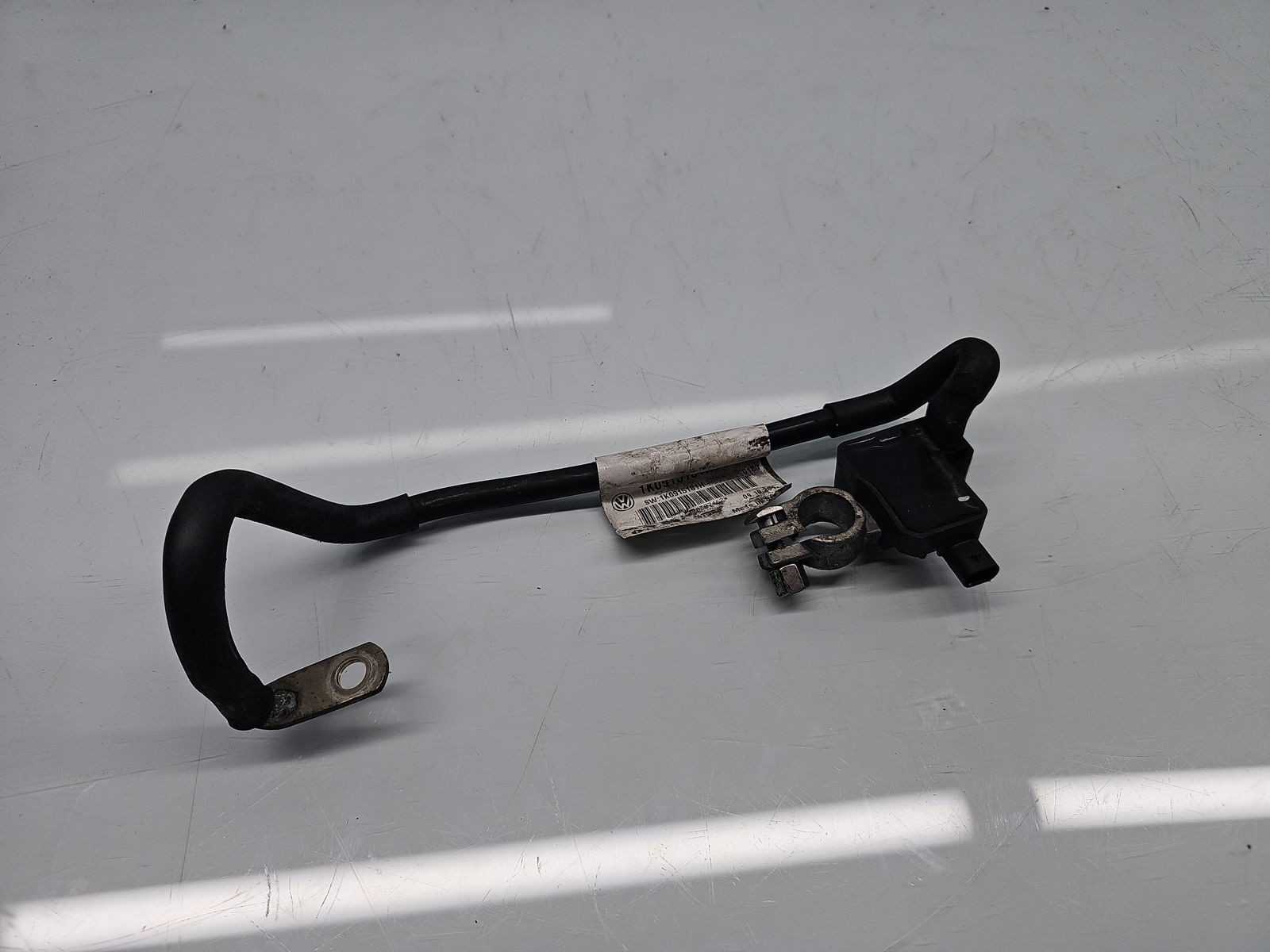 Borna baterie (-) Volkswagen Passat B7 (362) [Fabr 2010-2014] 1K0915181H - imagine 1