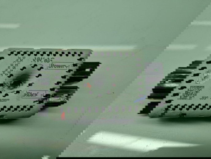  Amplificator antena  Volkswagen Golf 7 (5G) [Fabr 2014-prezent] 5Q0035570