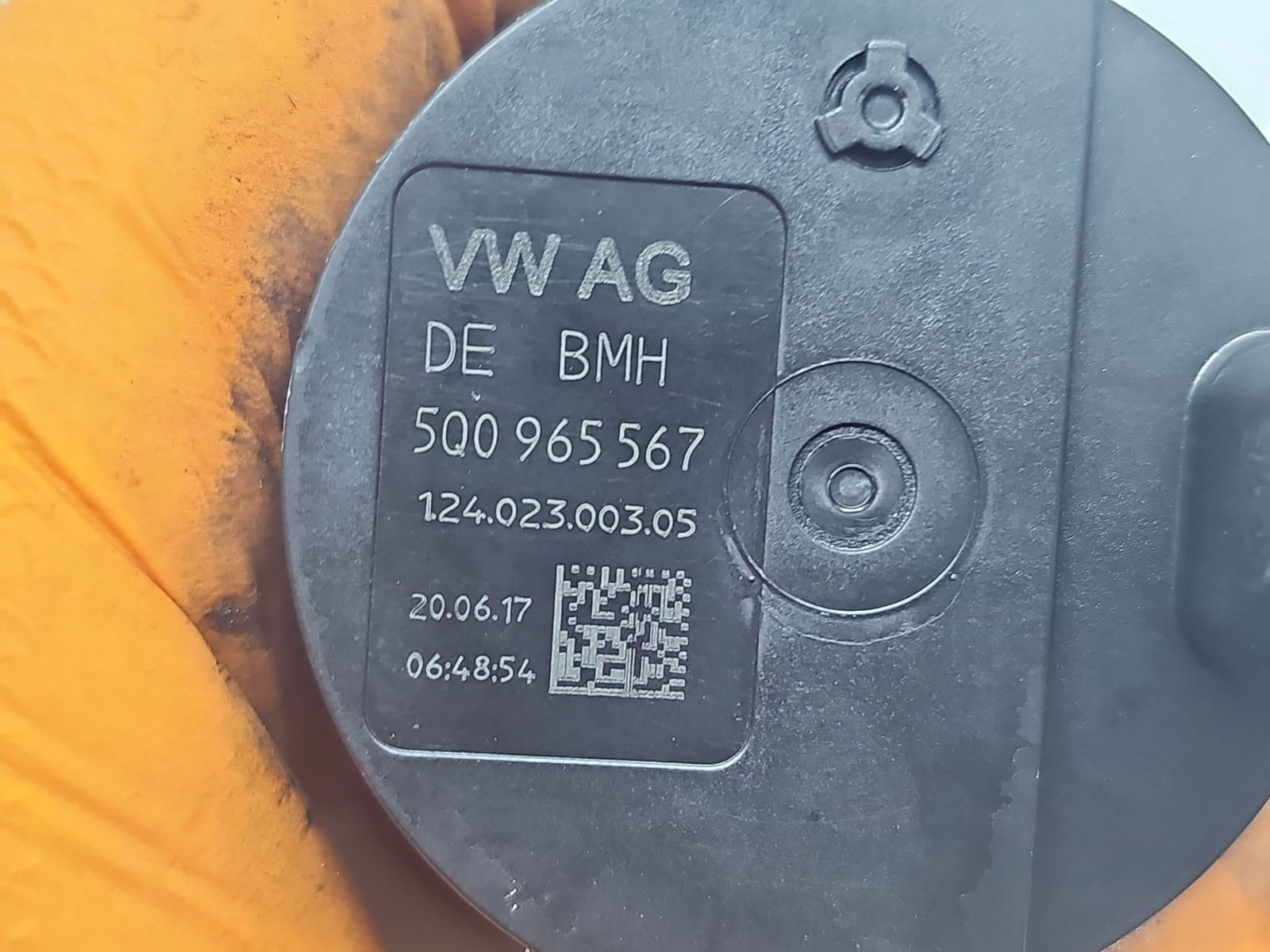 Pompa recirculare apa Volkswagen Golf 7 (5G) [Fabr 2014-prezent] 5Q0965567 2.0 TDI CZEA 110KW / 150CP - imagine 2