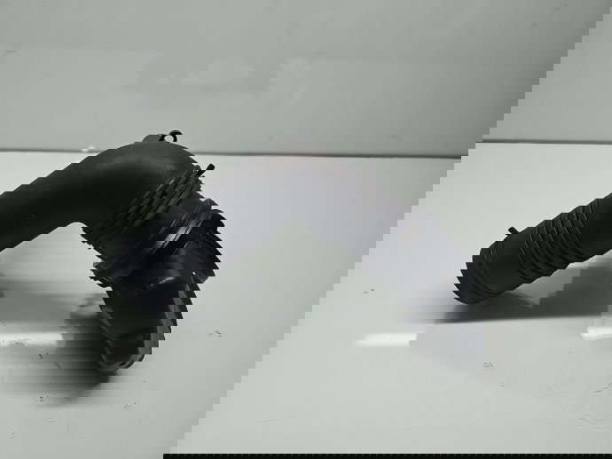 Tub admisie aer  Volkswagen Passat B8 (3G2) [Fabr 2015-prezent] 04E129651D 2.0 TDI CZEA 110KW / 150CP