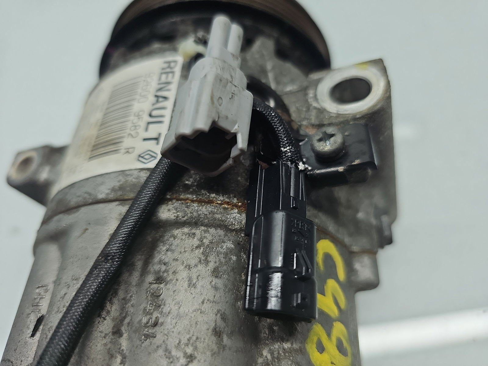 Compresor clima Dacia Sandero 2 [Fabr 2012-2020] 926009582R 1.2 Benz D4F740 55KW / 75CP - imagine 5