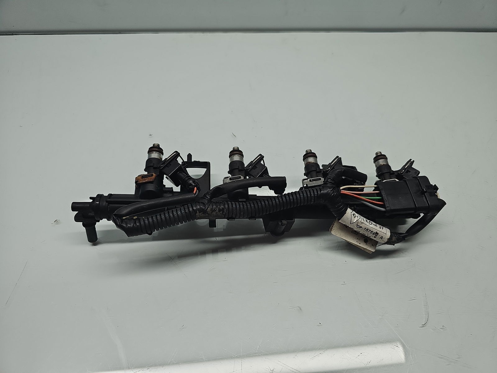 Rampa injectoare Dacia Logan 2 [Fabr 2012-2020] 8200367230 1.2 Benz D4F740 55KW / 75CP - imagine 3