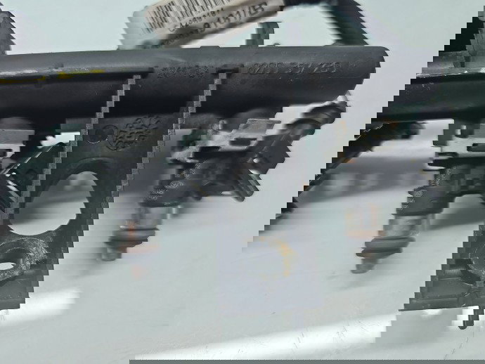 Rampa injectoare  Dacia Logan 2 [Fabr 2012-2020] 8200367230 1.2 Benz D4F740 55KW / 75CP