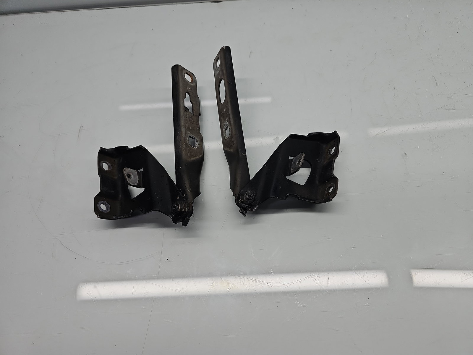 Set balamale capota AUDI A5 (8T3) [Fabr 2007-2015] LZ9Y - imagine 3