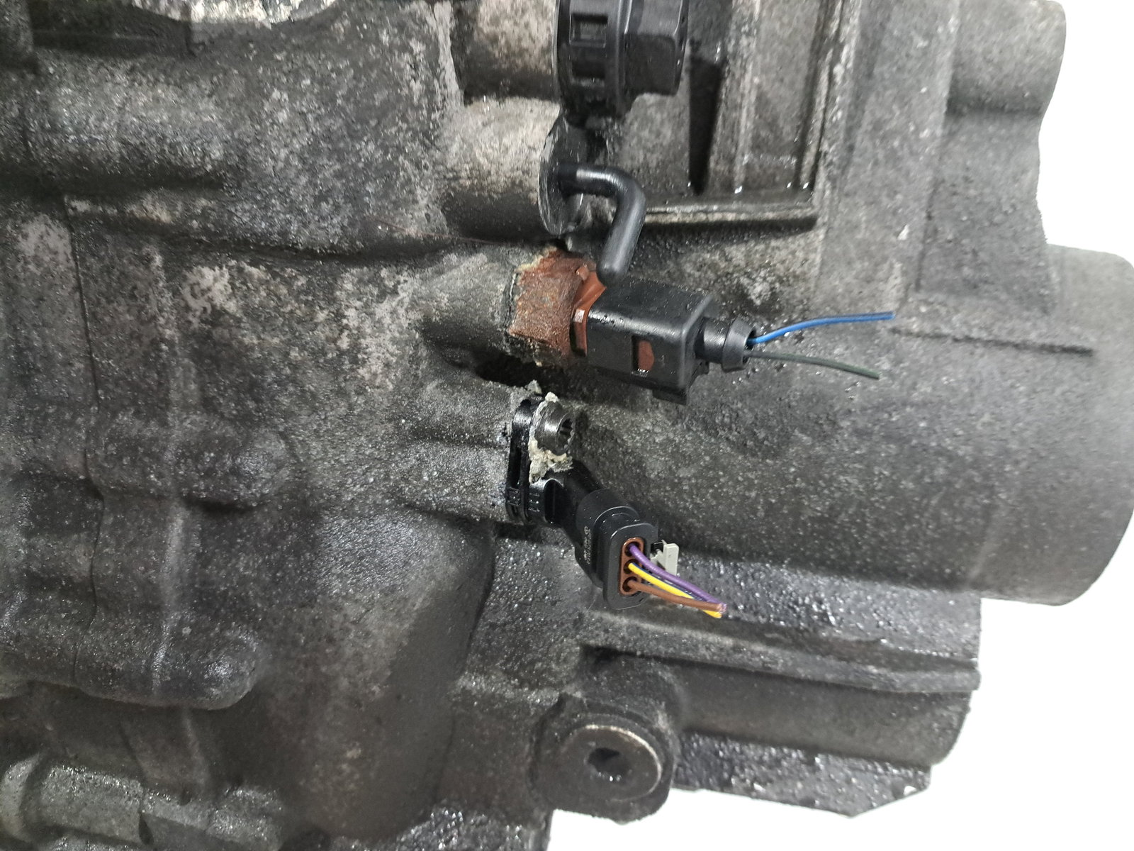 Cutie viteze manuala 6 trepte Volkswagen Passat B7 (365) Variant [Fabr 2010-2014] 2.0 TDI CFFB NFU 103KW / 140CP - imagine 3