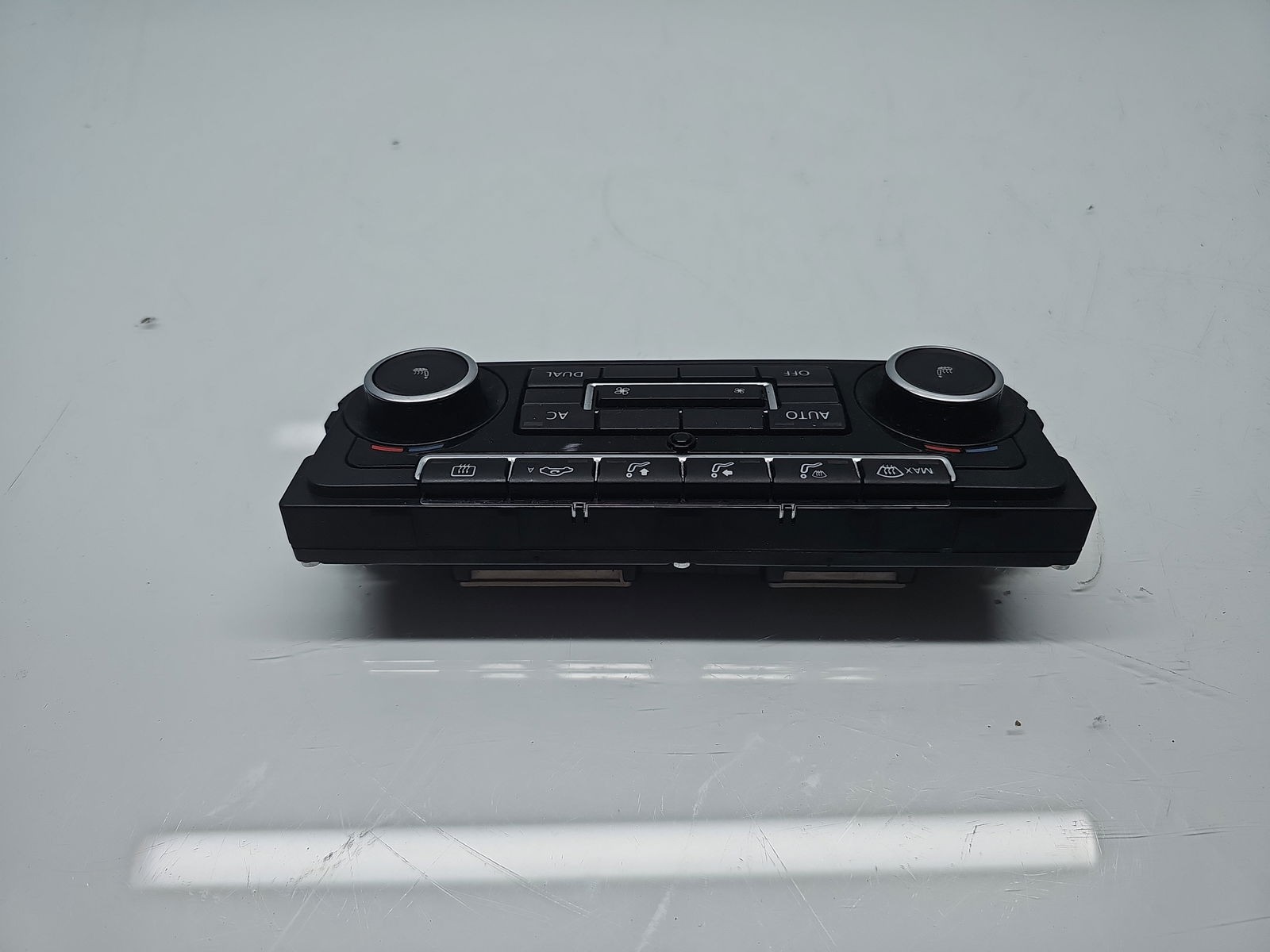 Panou comanda clima Volkswagen Golf 6 (5K1) [Fabr 2009-2013] 5K0907044EA - imagine 4