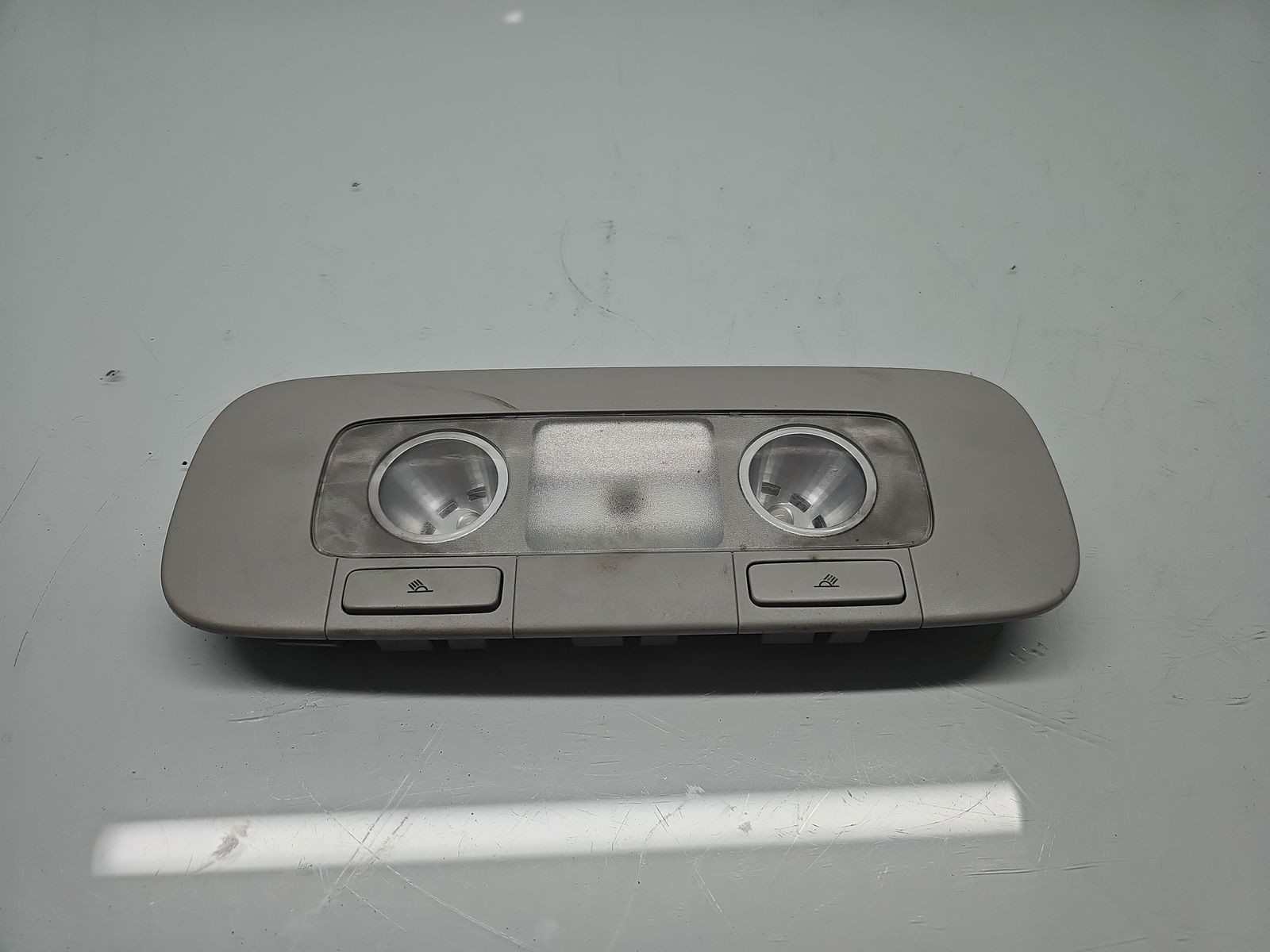 Plafoniera spate Volkswagen Golf 6 (5K1) [Fabr 2009-2013] 3C0947291D - imagine 1