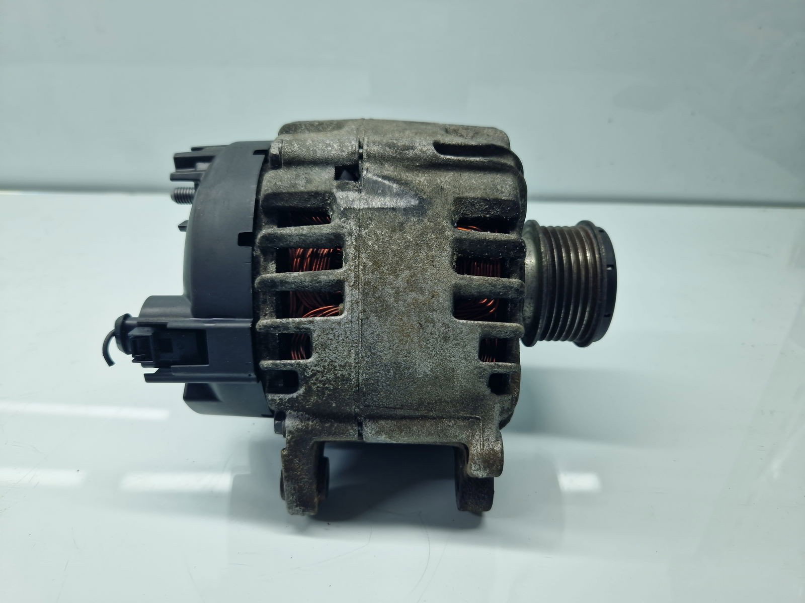 Alternator Volkswagen Golf 6 (5K1) [Fabr 2009-2013] 03L903023 2.0 TDI CFFB 103KW / 140CP - imagine 1