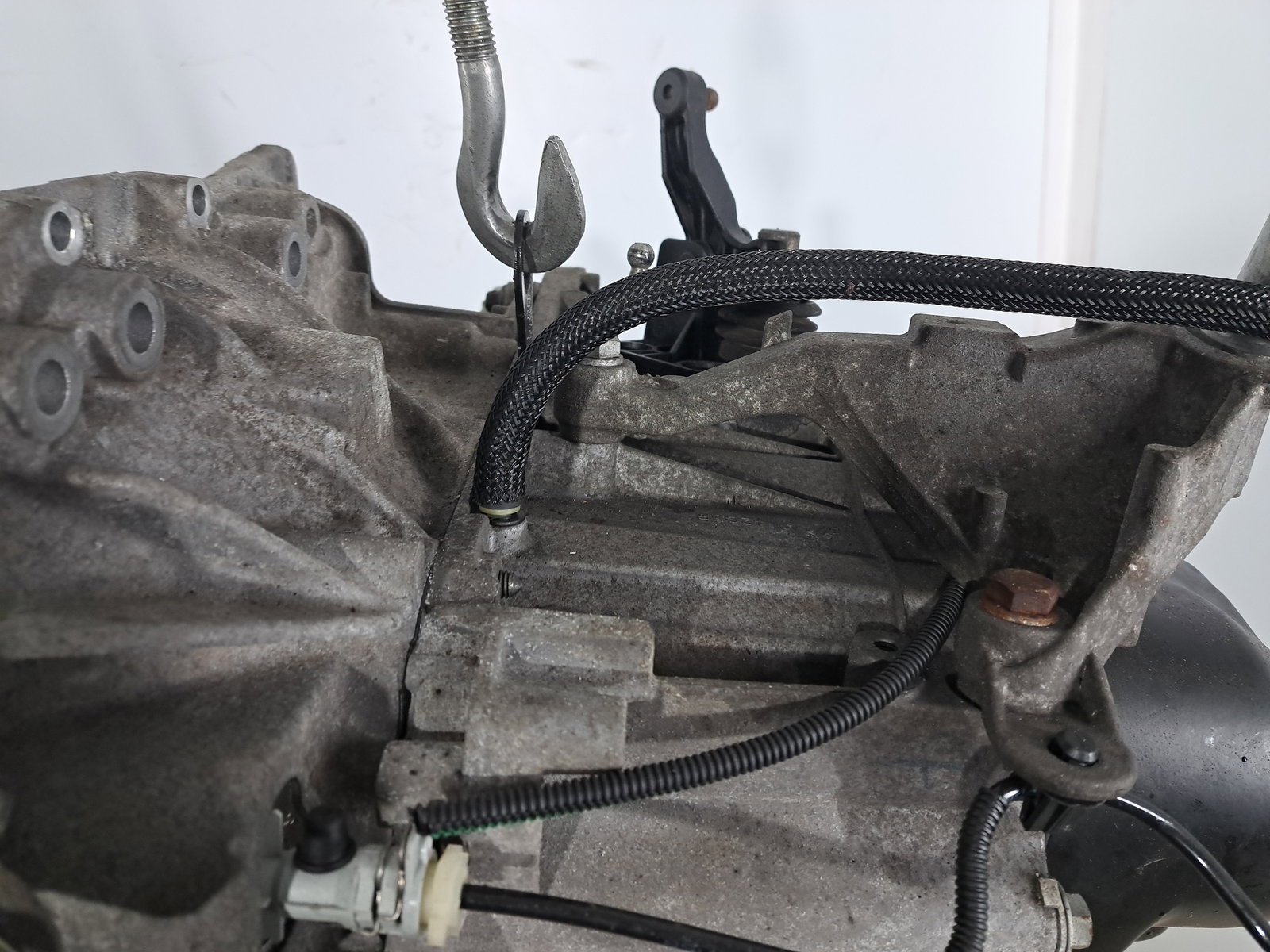 Cutie viteze manuala 5 trepte Renault Clio 4 (B98) Hatchback [Fabr 2012-2020] 1.2 Benz D4F740 OEM 55KW / 75CP - imagine 6