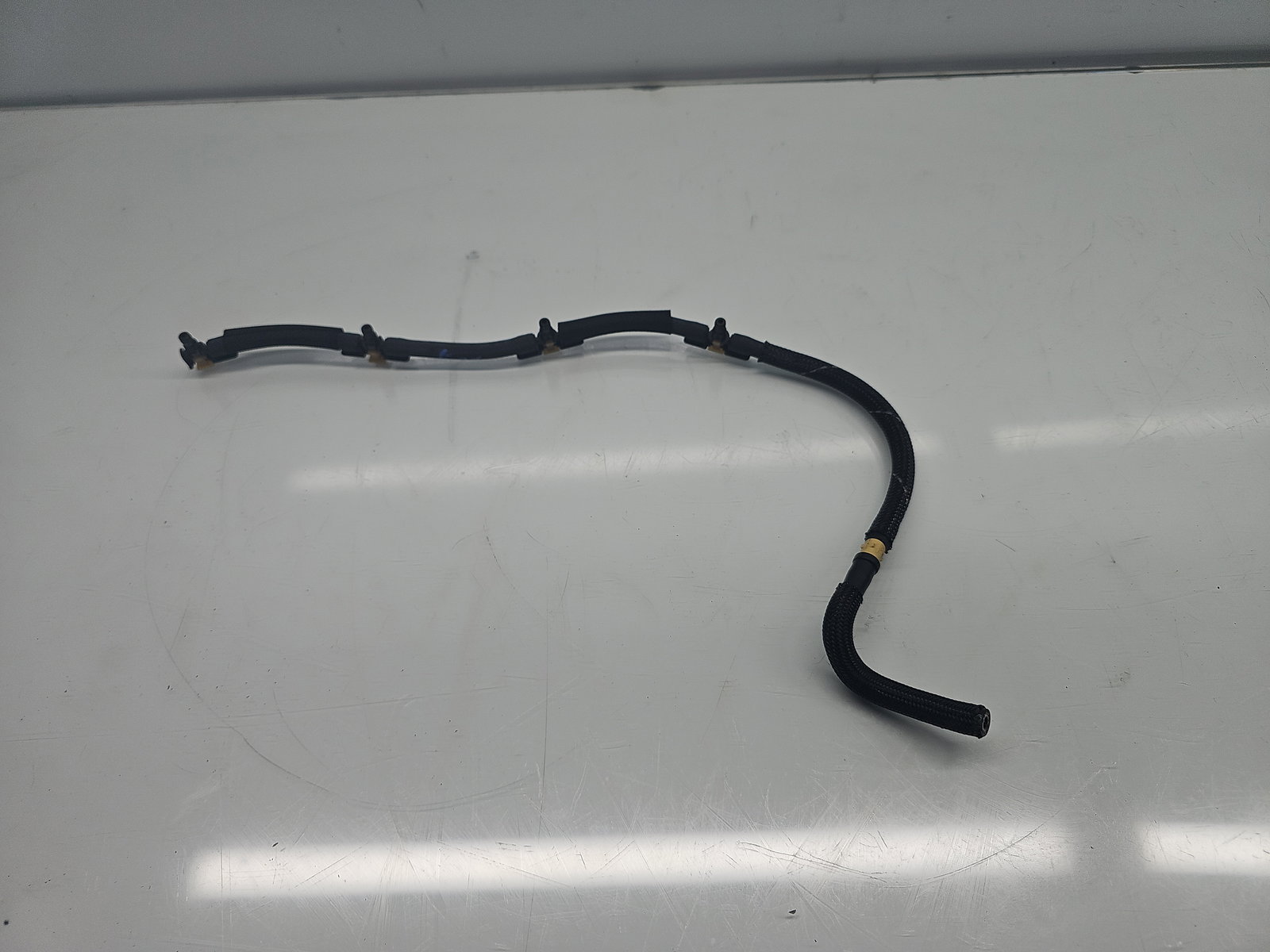 Conducta retur injectoare Volkswagen Passat B7 (365) Variant [Fabr 2010-2014] OEM 2.0 TDI CFFB 103KW / 140CP - imagine 1