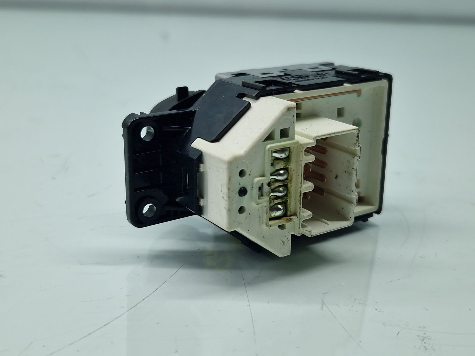 Buton reglaj oglinzi Hyundai i30 (GD) [Fabr 2012-2017] 39Y481-1110 - imagine 5