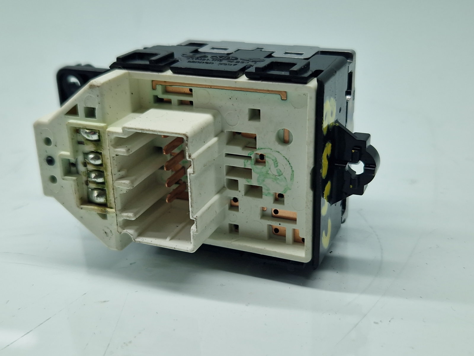 Buton reglaj oglinzi Hyundai i30 (GD) [Fabr 2012-2017] 39Y481-1110 - imagine 6