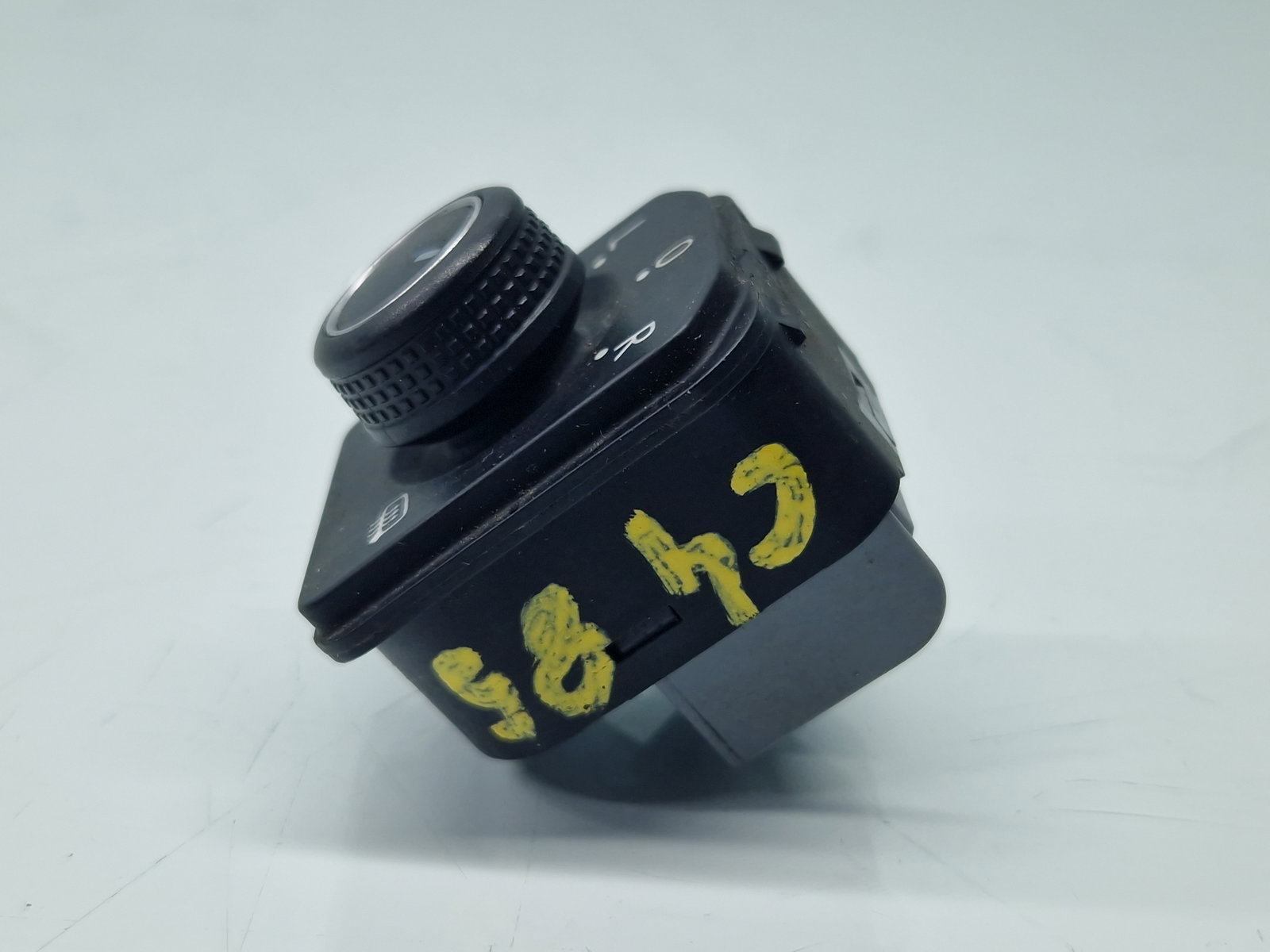 Buton reglaj oglinzi Volkswagen Touran (5T1) R-line [Fabr 2015-prezent] 3G0959565C - imagine 2