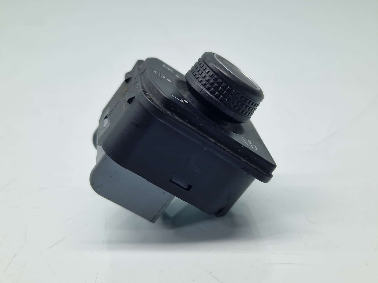 Buton reglaj oglinzi Volkswagen Touran (5T1) R-line [Fabr 2015-prezent] 3G0959565C - imagine 4