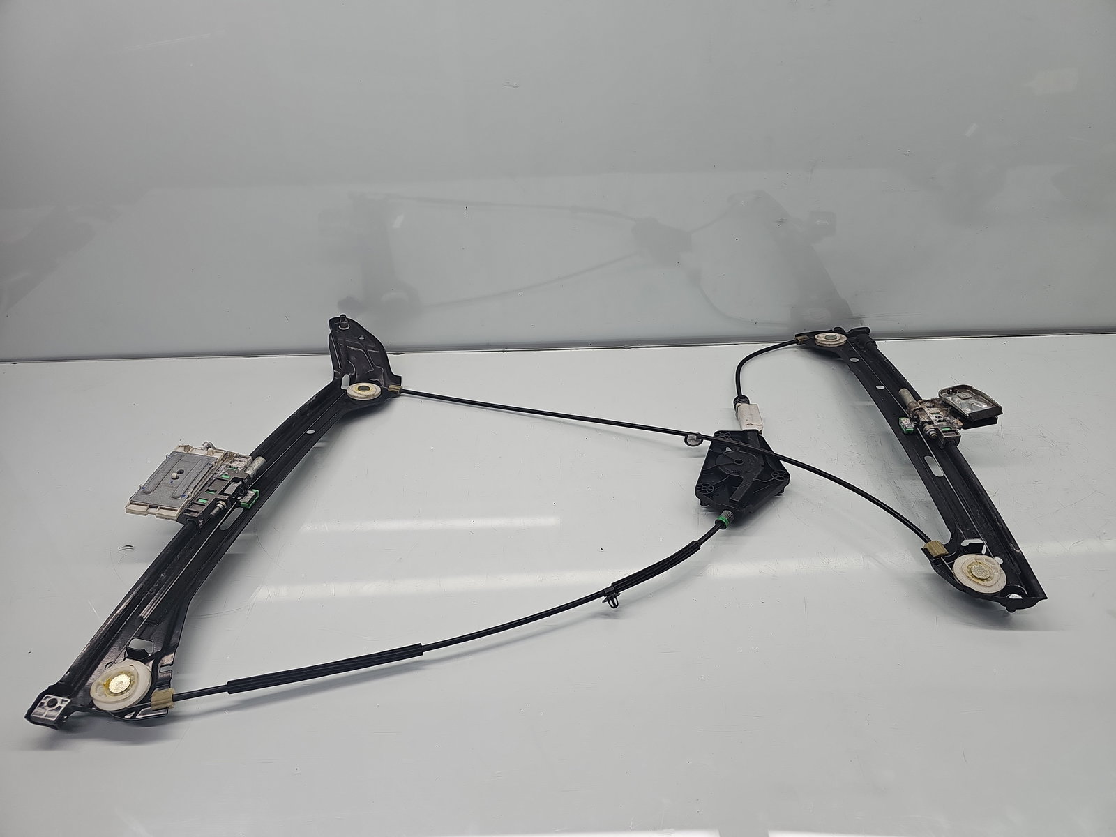 Macara electrica geam stanga fata AUDI A5 (8T3) [Fabr 2007-2015] 8T0837461C - imagine 1