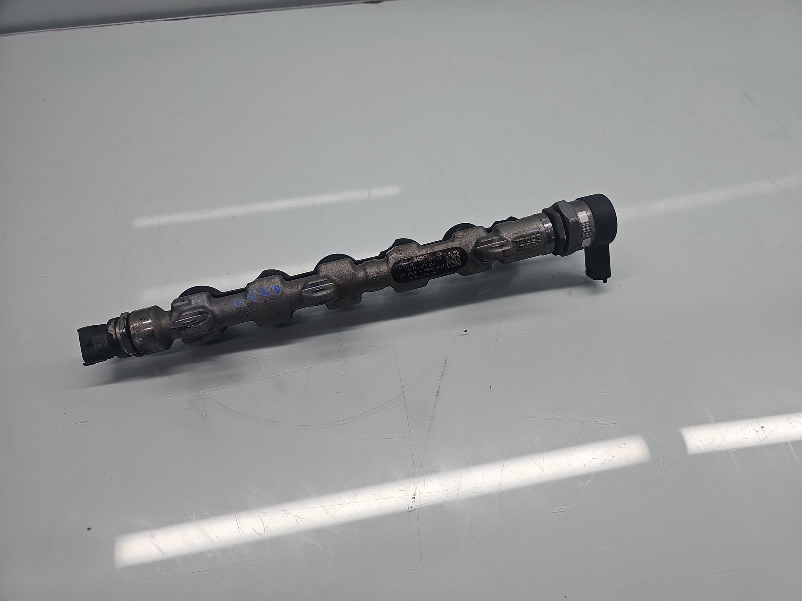 Rampa injectoare Renault Espace 4 [Fabr 2002-2014] H8200610223 2.0 dCi M9R780 110KW / 150CP - imagine 3