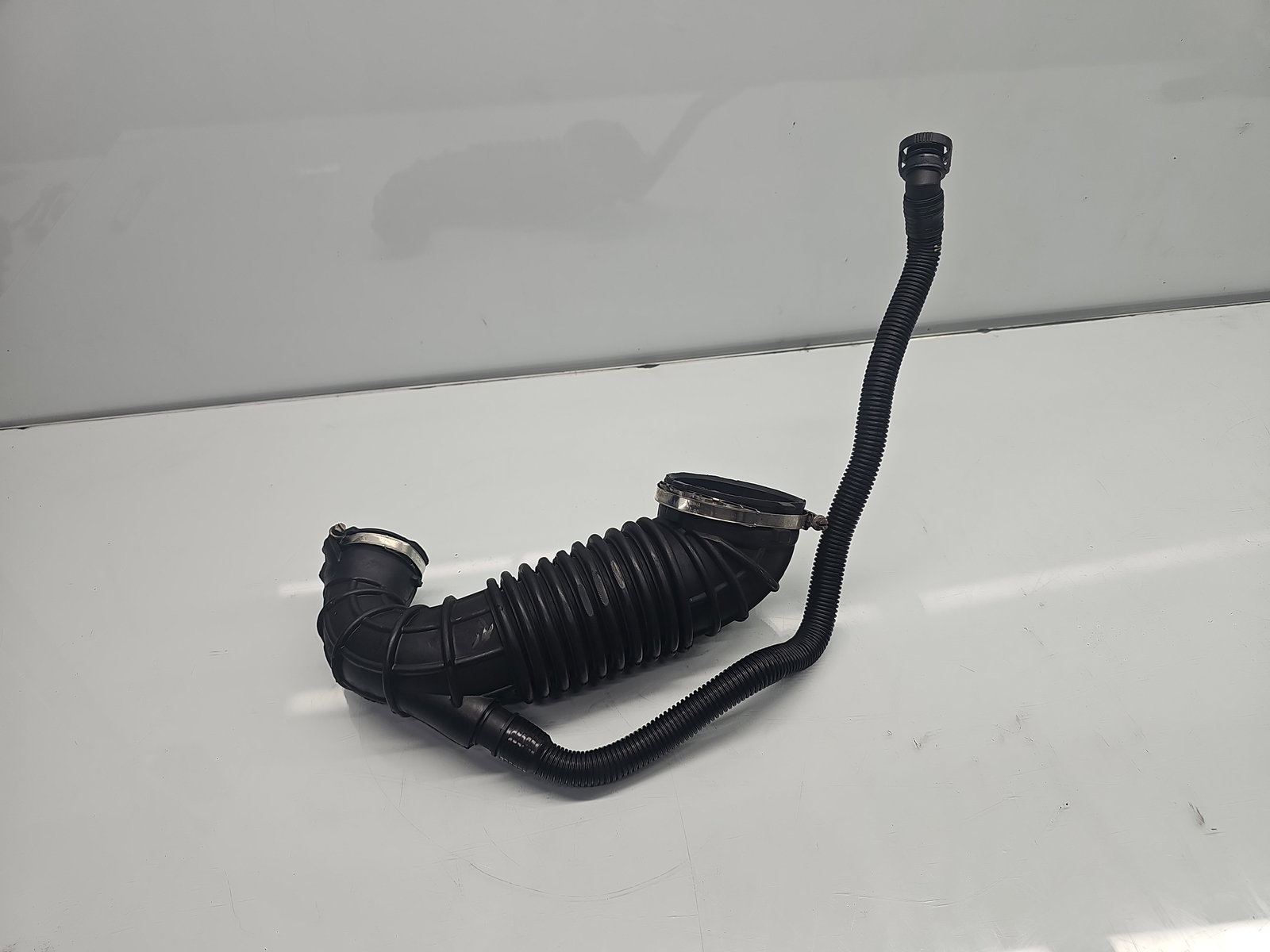 Tub admisie aer AUDI A4 (8K5, B8) Avant [Fabr 2008-2015] 03G129629 2.0 TDI CAGA 105KW / 143CP - imagine 1