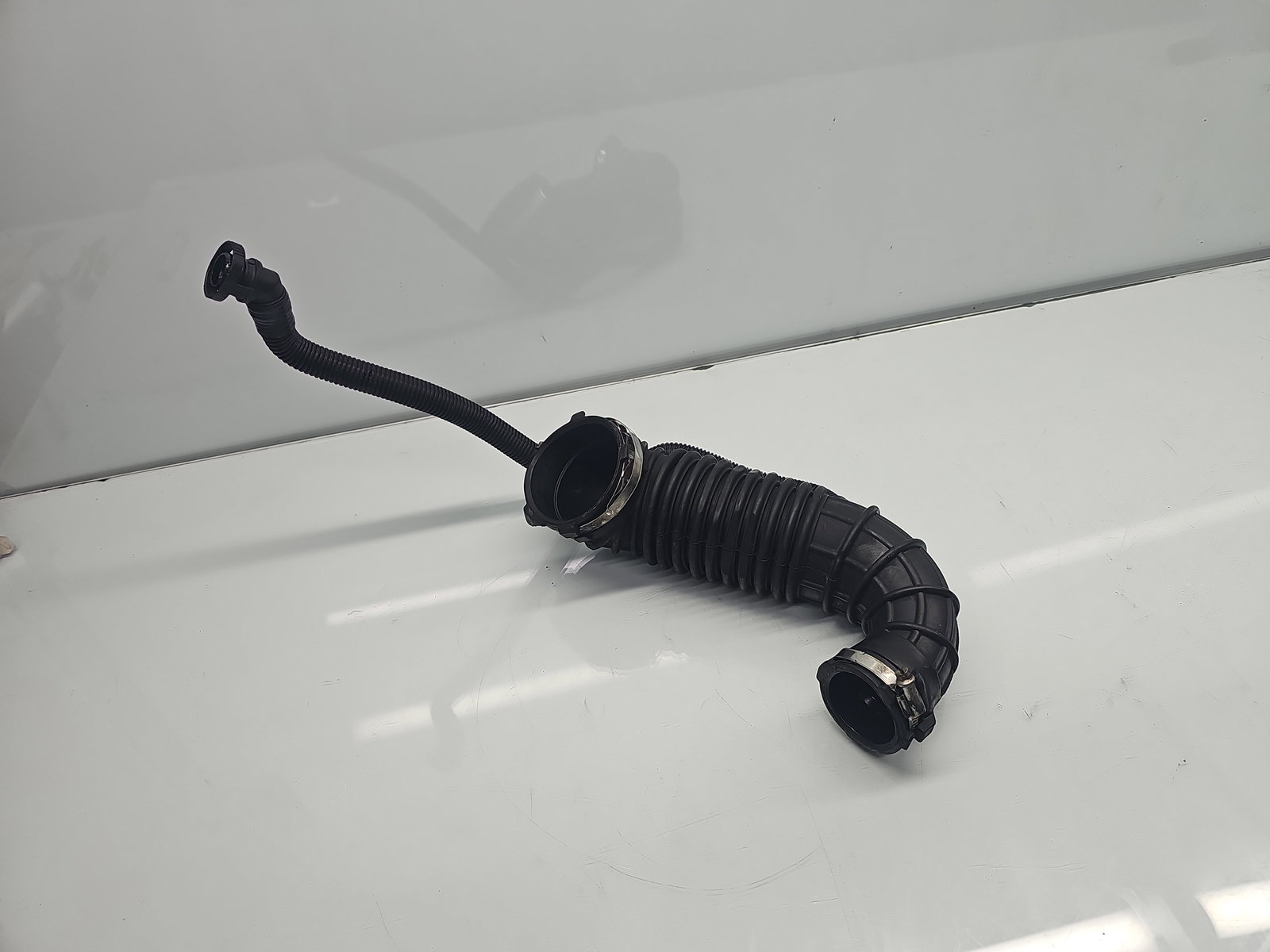 Tub admisie aer AUDI A4 (8K5, B8) Avant [Fabr 2008-2015] 03G129629 2.0 TDI CAGA 105KW / 143CP - imagine 2