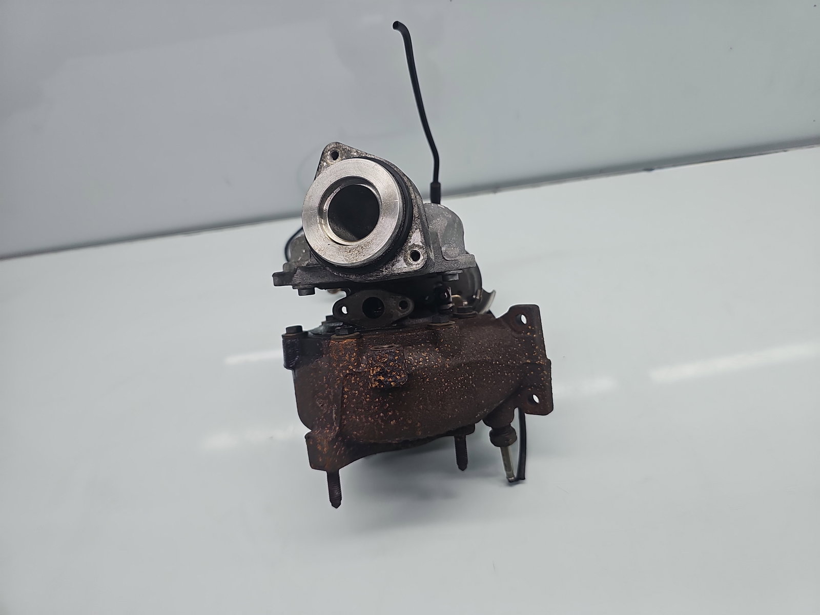 Turbina AUDI A4 (8K5, B8) Avant [Fabr 2008-2015] 03L145702D 2.0 TDI CAGA 105KW / 143CP - imagine 2