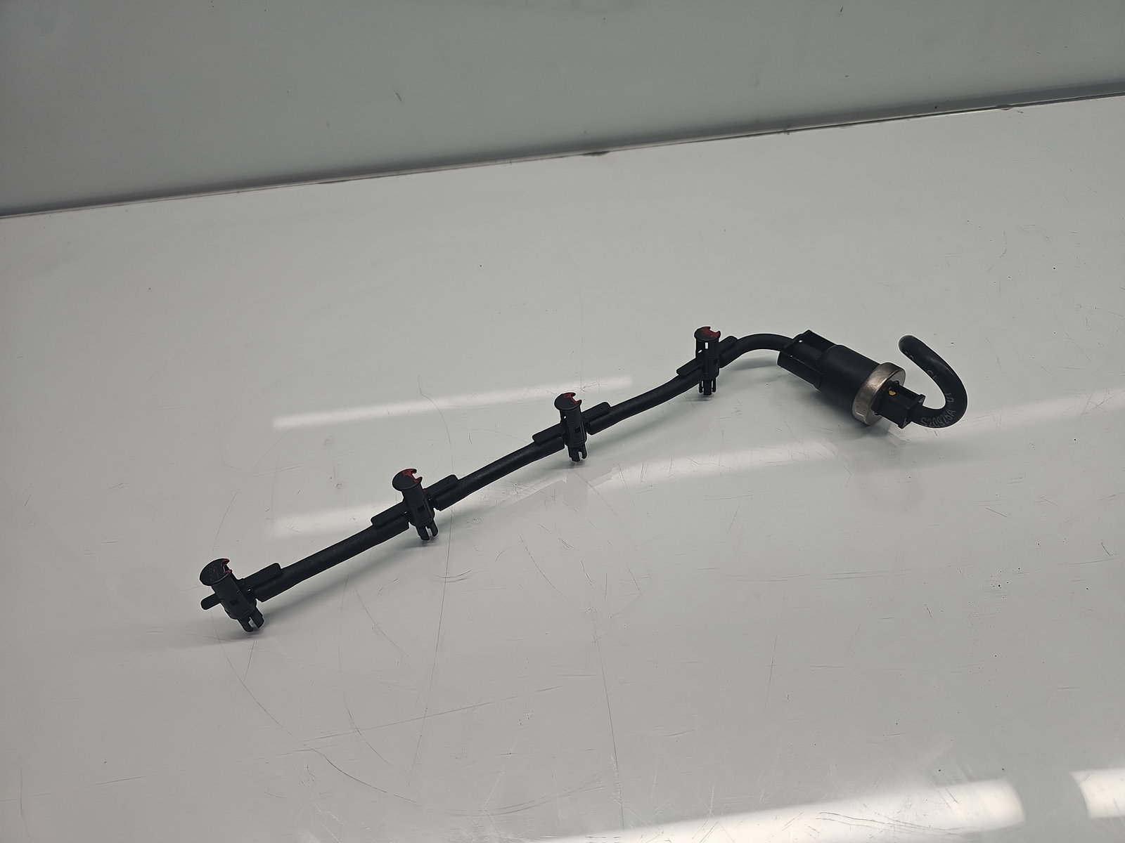 Conducta retur injectoare AUDI A4 (8K5, B8) Avant [Fabr 2008-2015] OEM 2.0 TDI CAGA 105KW / 143CP - imagine 1