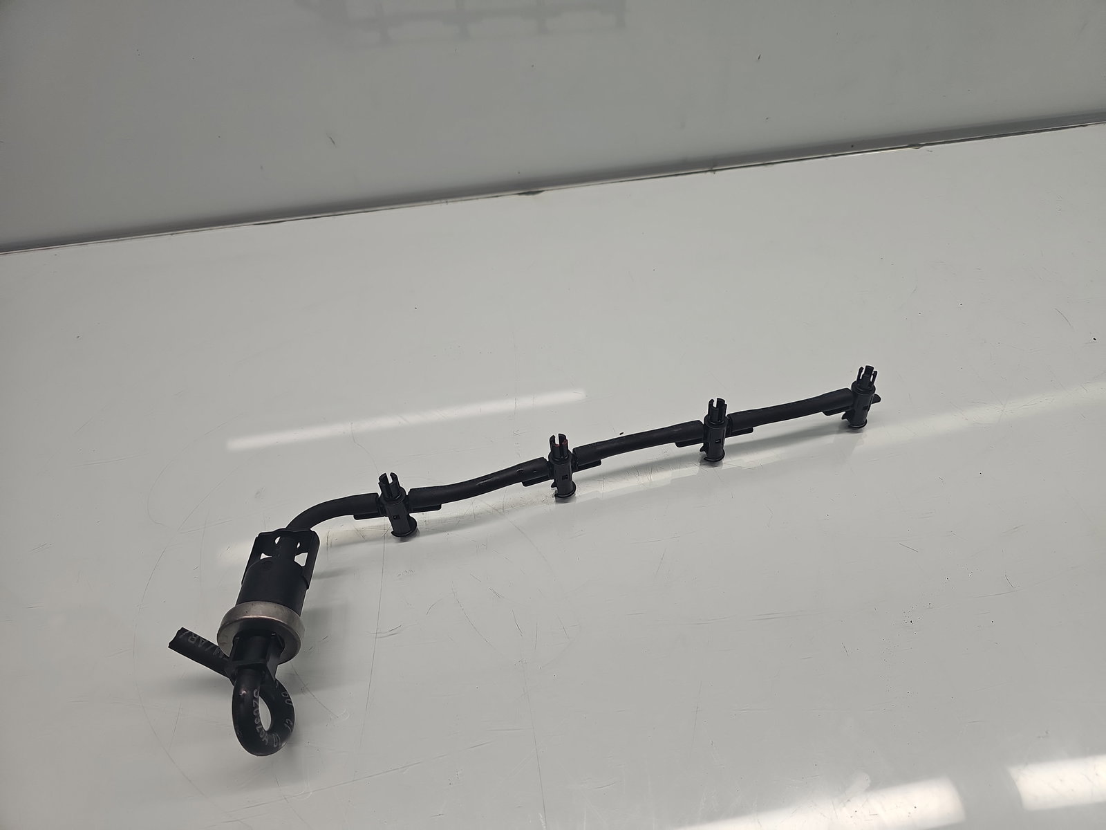 Conducta retur injectoare AUDI A4 (8K5, B8) Avant [Fabr 2008-2015] OEM 2.0 TDI CAGA 105KW / 143CP - imagine 2