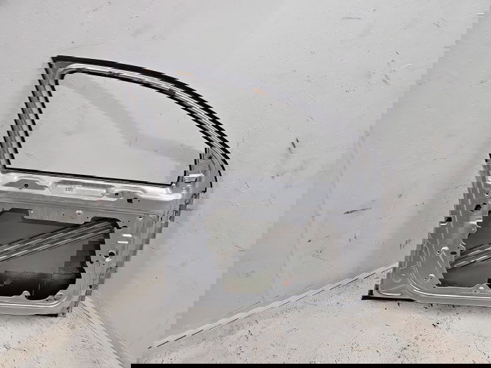 Usa stanga fata Volkswagen Golf 6 (5K1) [Fabr 2009-2013] LA7W