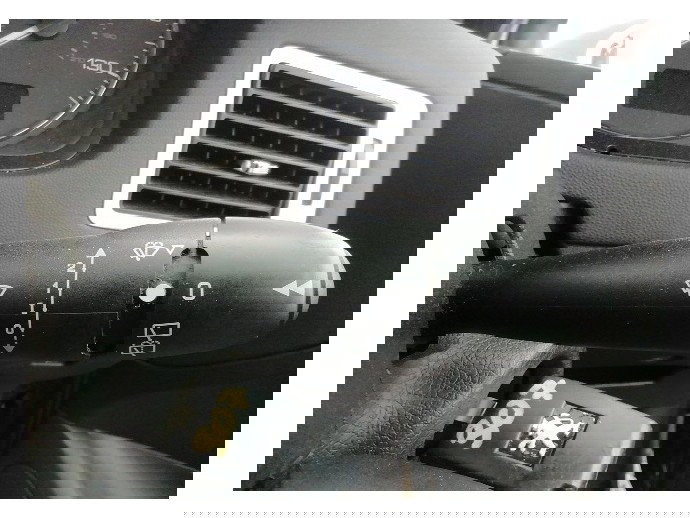 Maneta stergatoare Peugeot 307 1.6 benz OEM 2000-2008