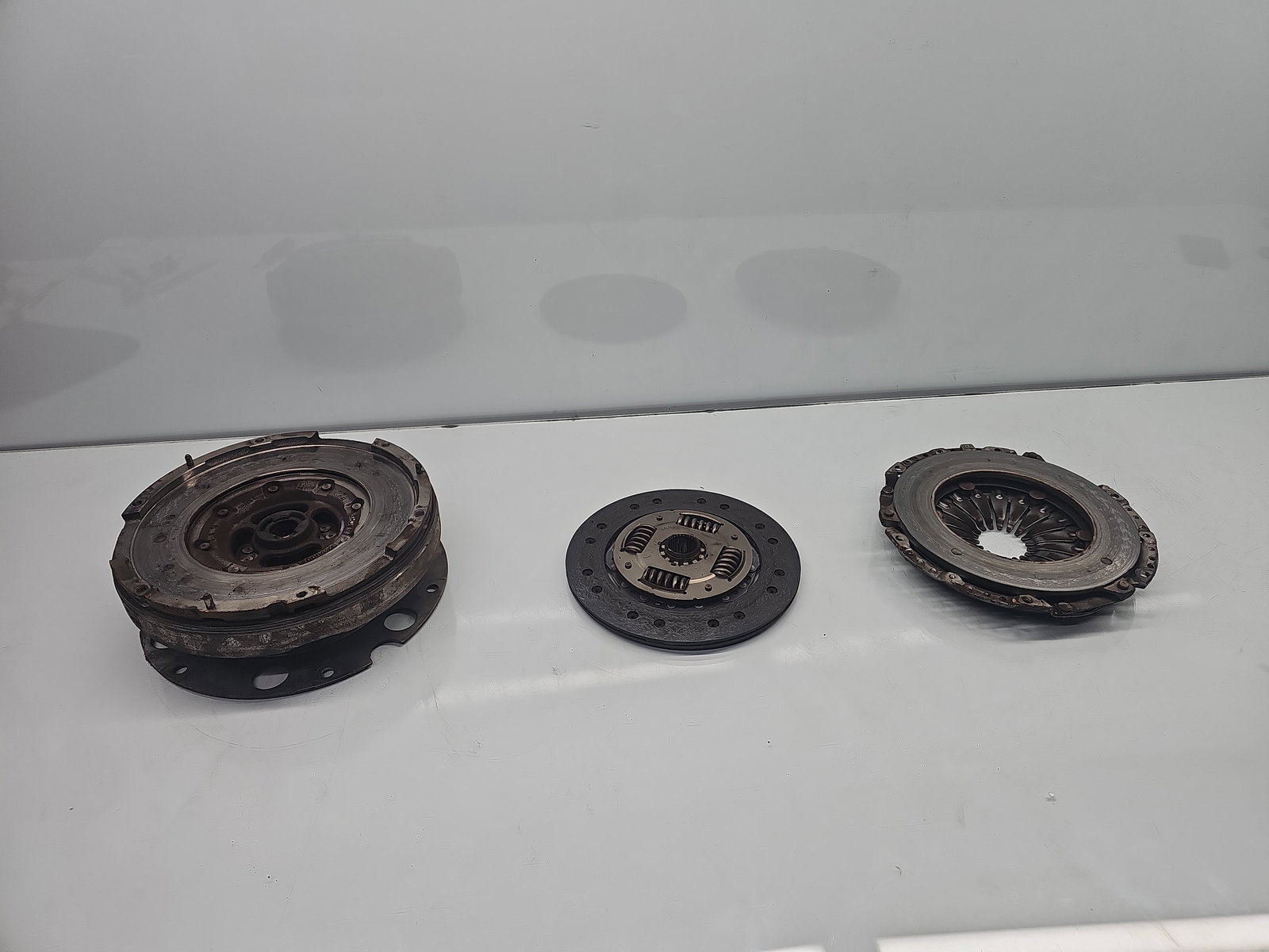 Kit ambreiaj volanta masa dubla AUDI A4 (8K5, B8) Avant [Fabr 2008-2015] 2.0 TDI CAGA OEM 105KW / 143CP - imagine 2