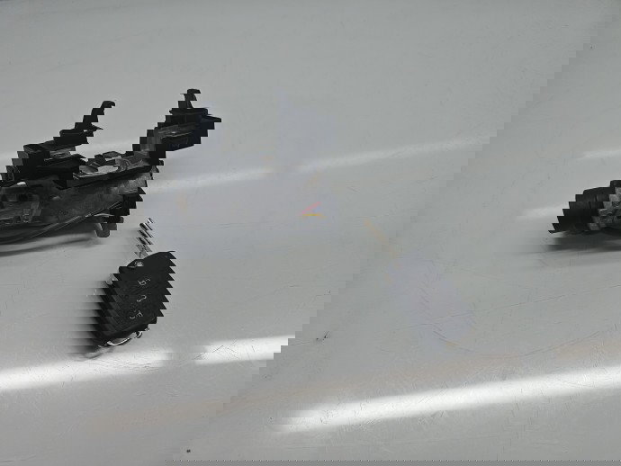  Contact cu cheie Volkswagen Golf 6 (5K1) [Fabr 2009-2013] 1K0905851B 1.6 TDI CAYC 77KW / 105CP