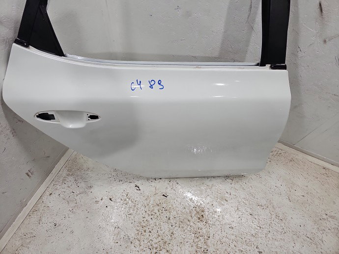 Usa dreapta spate KIA Ceed (JD) [Fabr 2012-2018] TRICOAT WHITE PERL