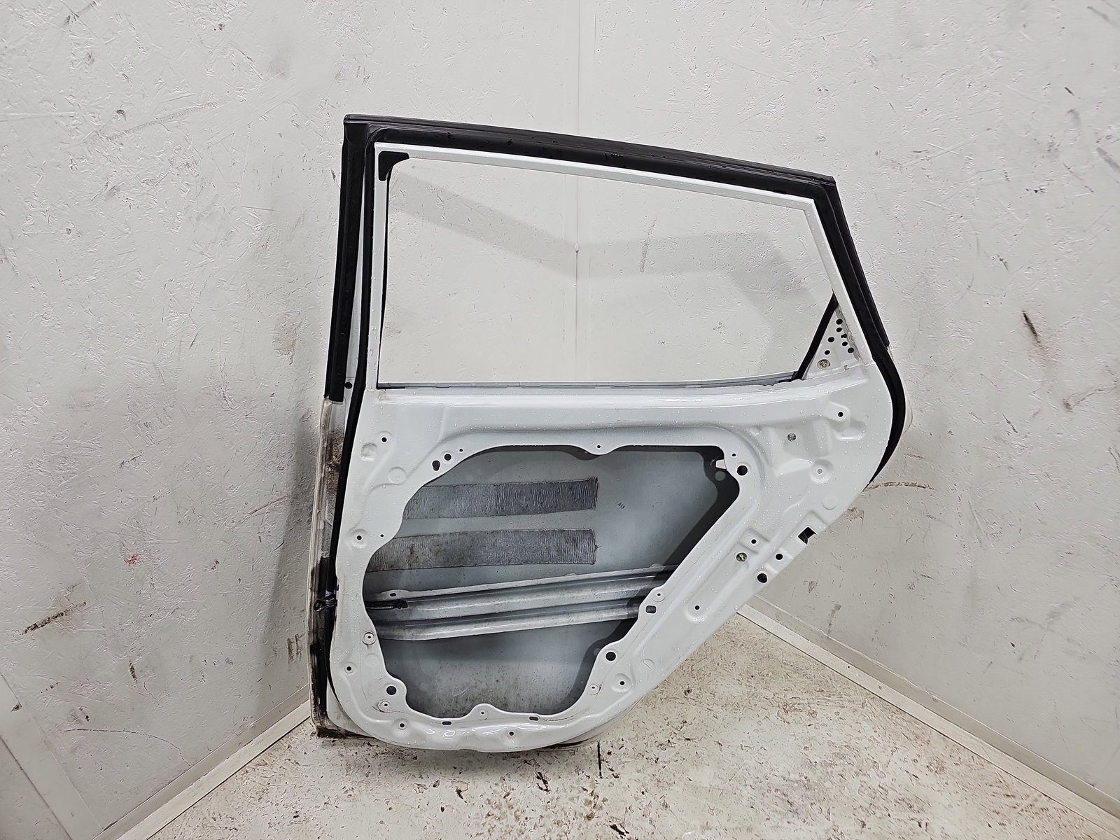 Usa dreapta spate KIA Ceed (JD) [Fabr 2012-2018] TRICOAT WHITE PERL - imagine 6