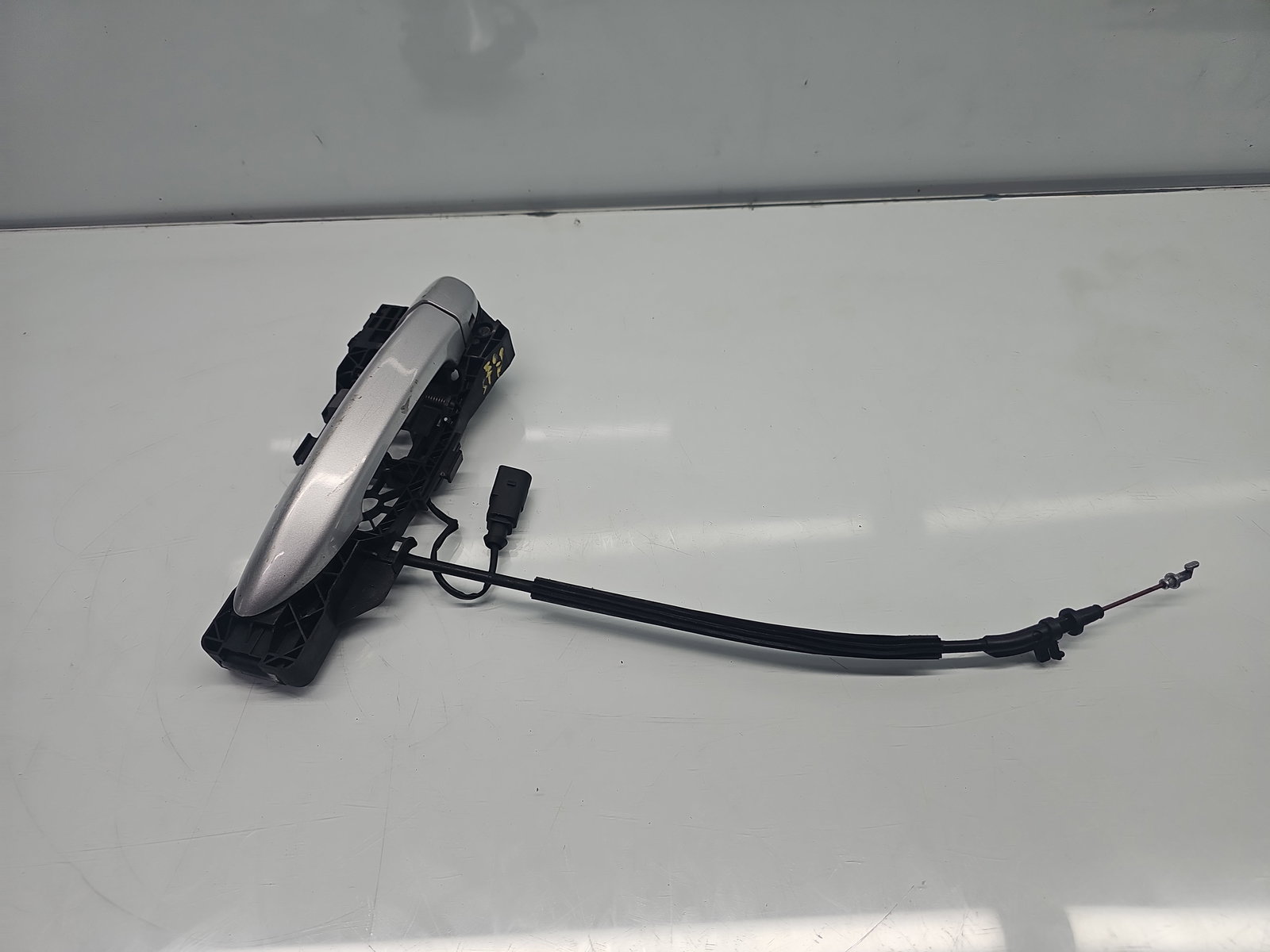 Maner usa stanga fata Volkswagen Passat CC (357) [Fabr 2008-2012] LA7W - imagine 1