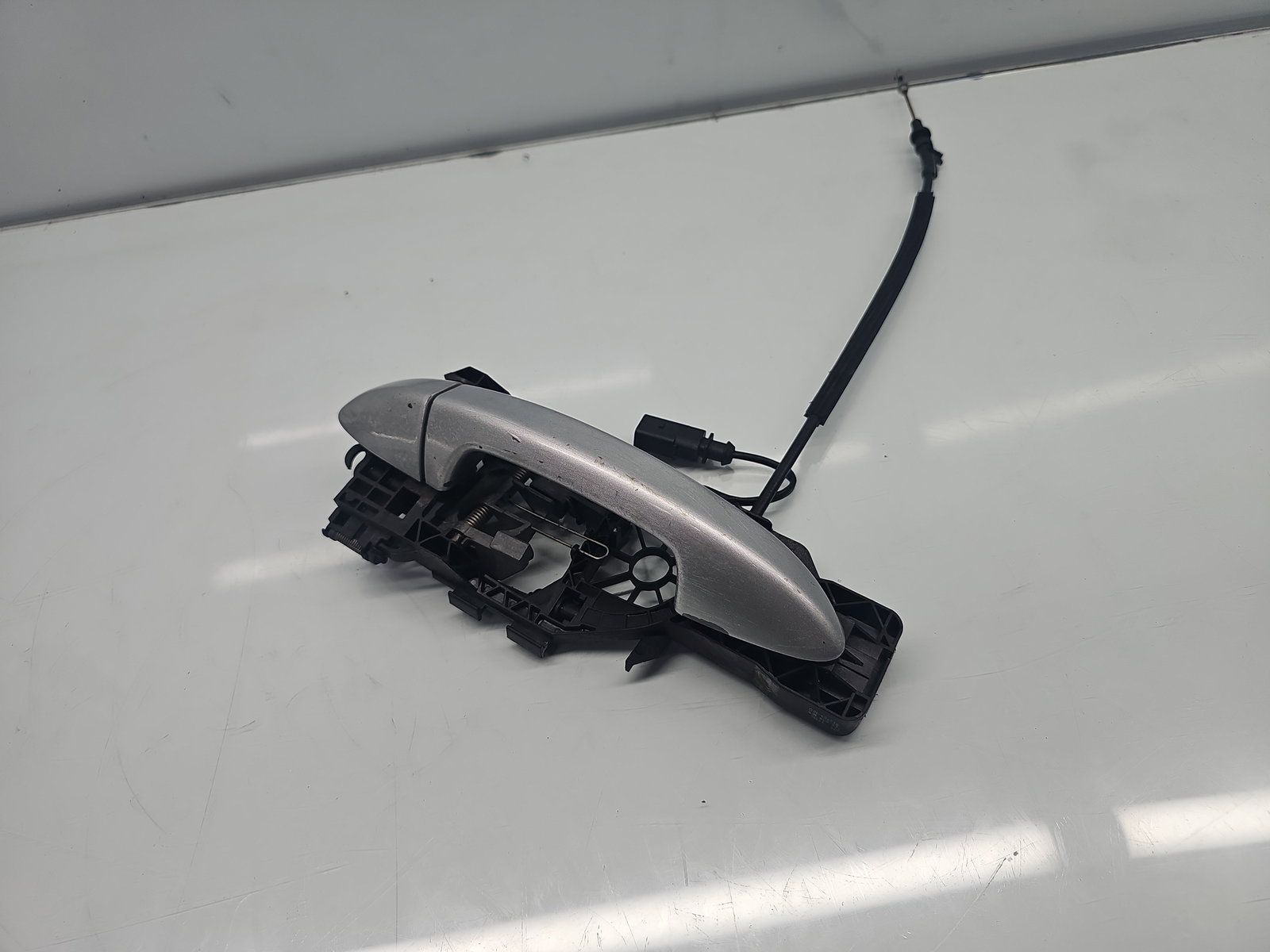 Maner usa stanga fata Volkswagen Passat CC (357) [Fabr 2008-2012] LA7W - imagine 2