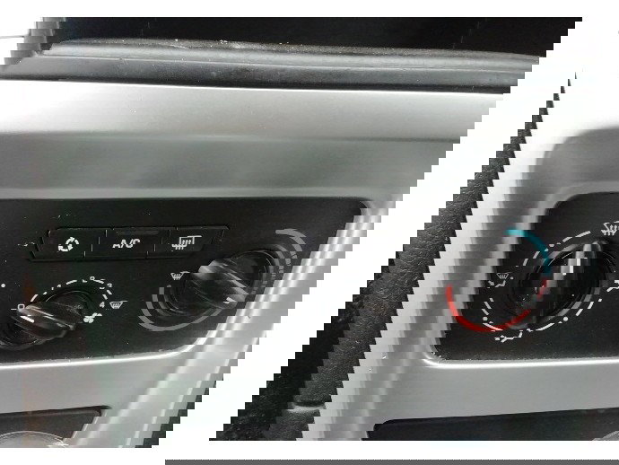 Panou clima Peugeot 307 1.6 benz OEM 2000-2008