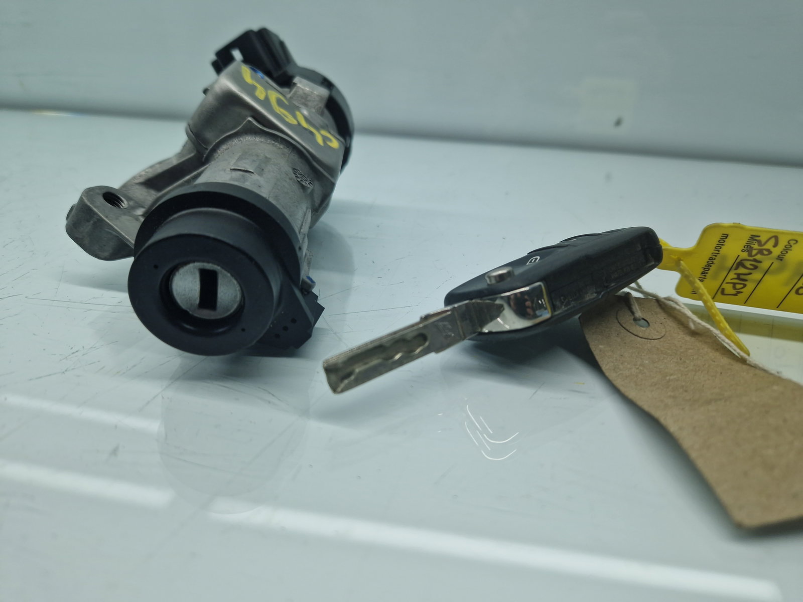 Contact cu cheie Volkswagen Polo (6R) [Fabr 2009-2016] 6R0905851B 1.2 Benz CGPA 51KW / 70CP - imagine 6