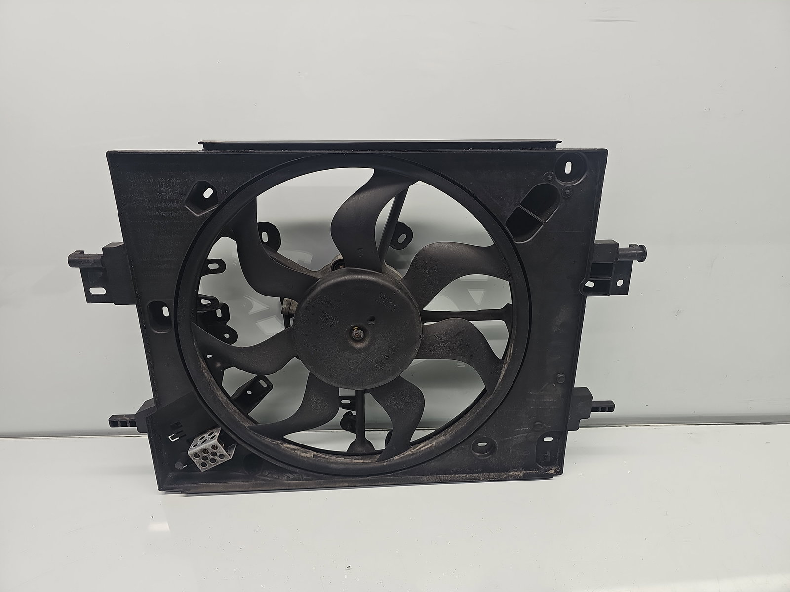 Electroventilator Dacia Logan II MCV BK (K52) [Fabr 2013-2022] Facelift 214810150R 1.5 dCi K9KU87 70KW / 95CP - imagine 1