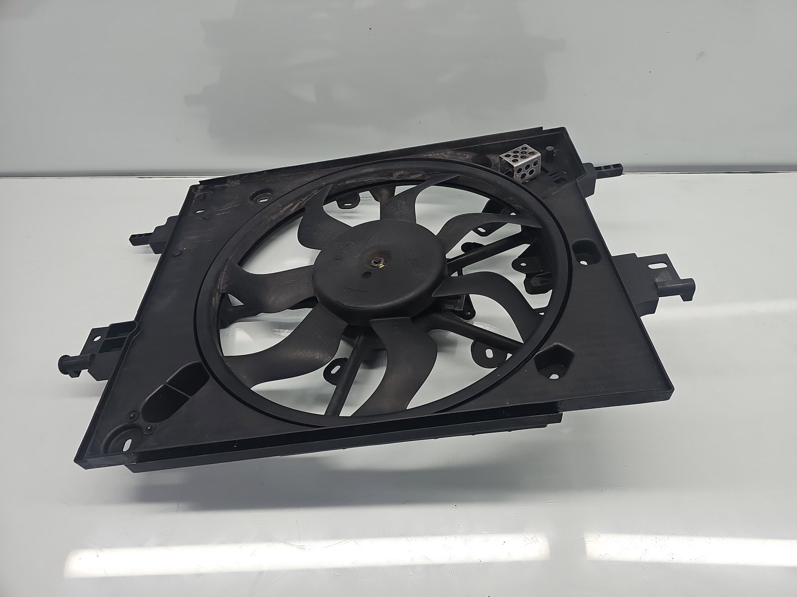 Electroventilator Dacia Logan II MCV BK (K52) [Fabr 2013-2022] Facelift 214810150R 1.5 dCi K9KU87 70KW / 95CP - imagine 3
