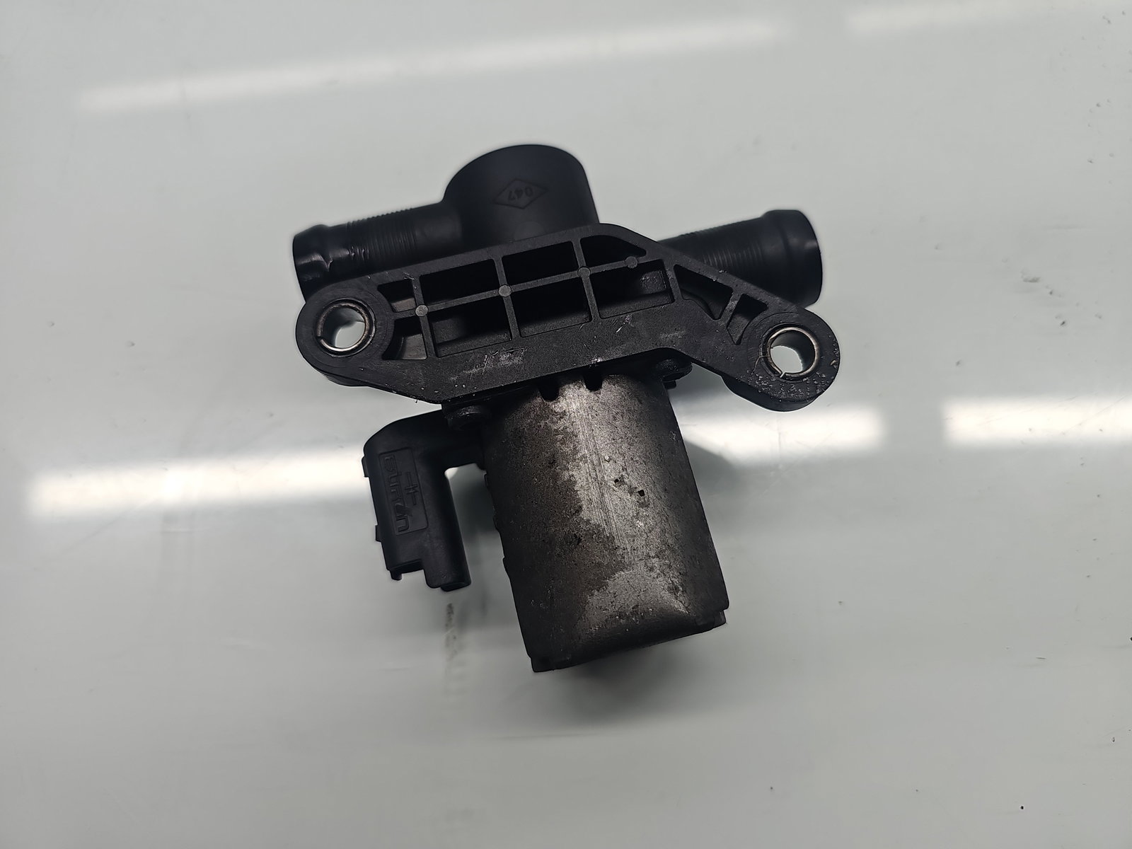 Pompa recirculare apa Dacia Logan II MCV BK (K52) [Fabr 2013-2022] Facelift 212309316R 1.5 dCi K9KU87 70KW / 95CP - imagine 4