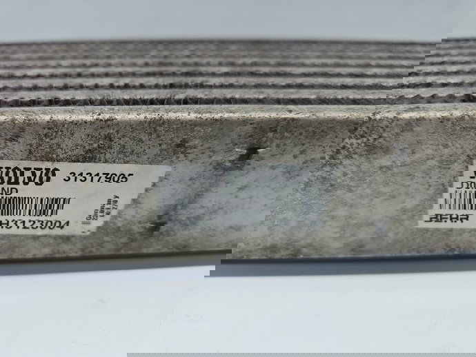 Radiator intercooler Volvo C30 Coupe Rdesign [Fabr 2006-2013] 31317905 2.0 D5204T5 110KW / 150CP