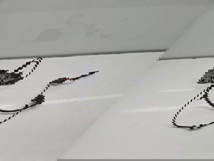 Broasca capota Volkswagen Passat B7 (365) Variant [Fabr 2010-2014] OEM