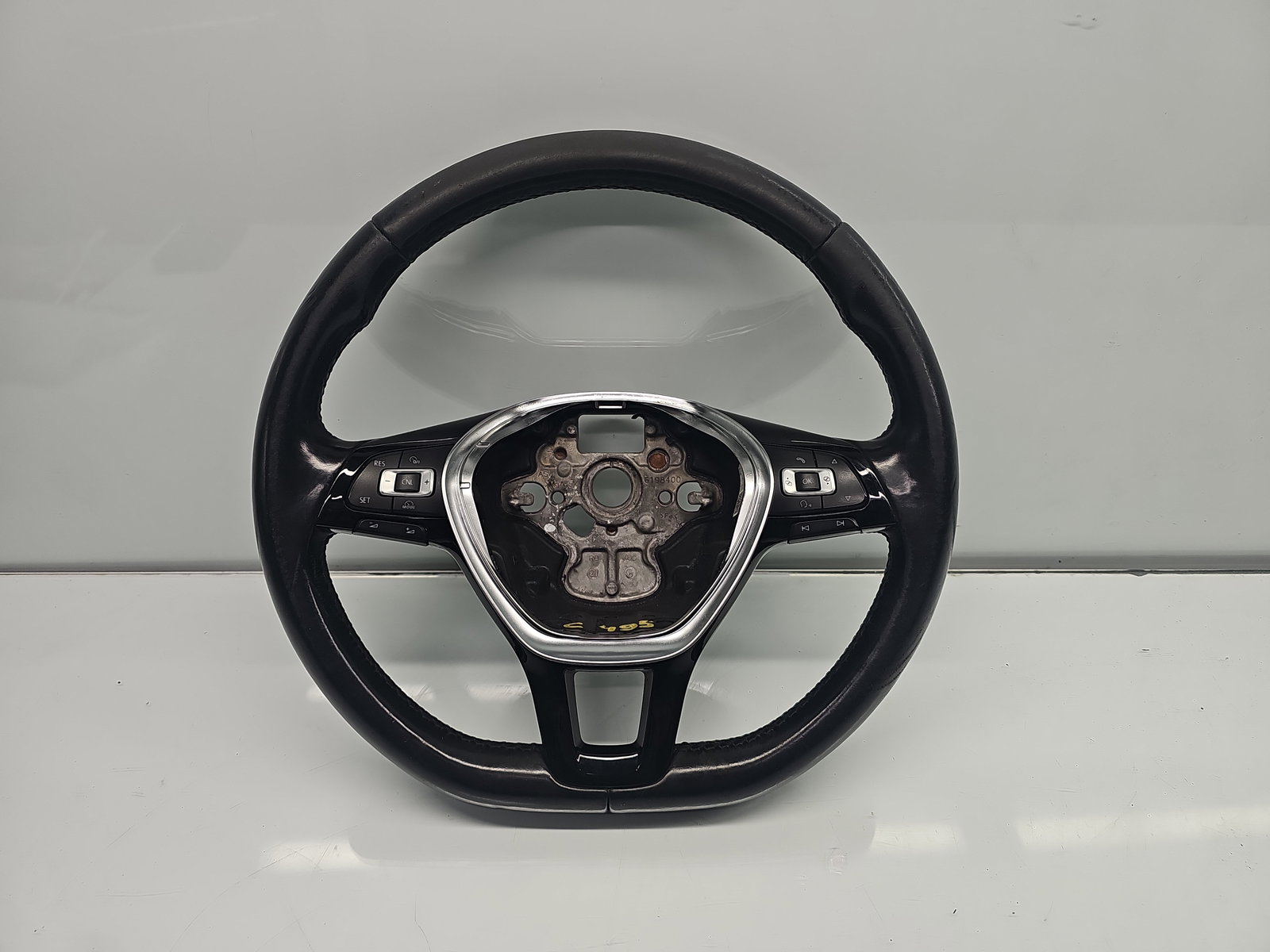 Volan Volkswagen Golf 7 (5G) [Fabr 2014-prezent] OEM - imagine 1