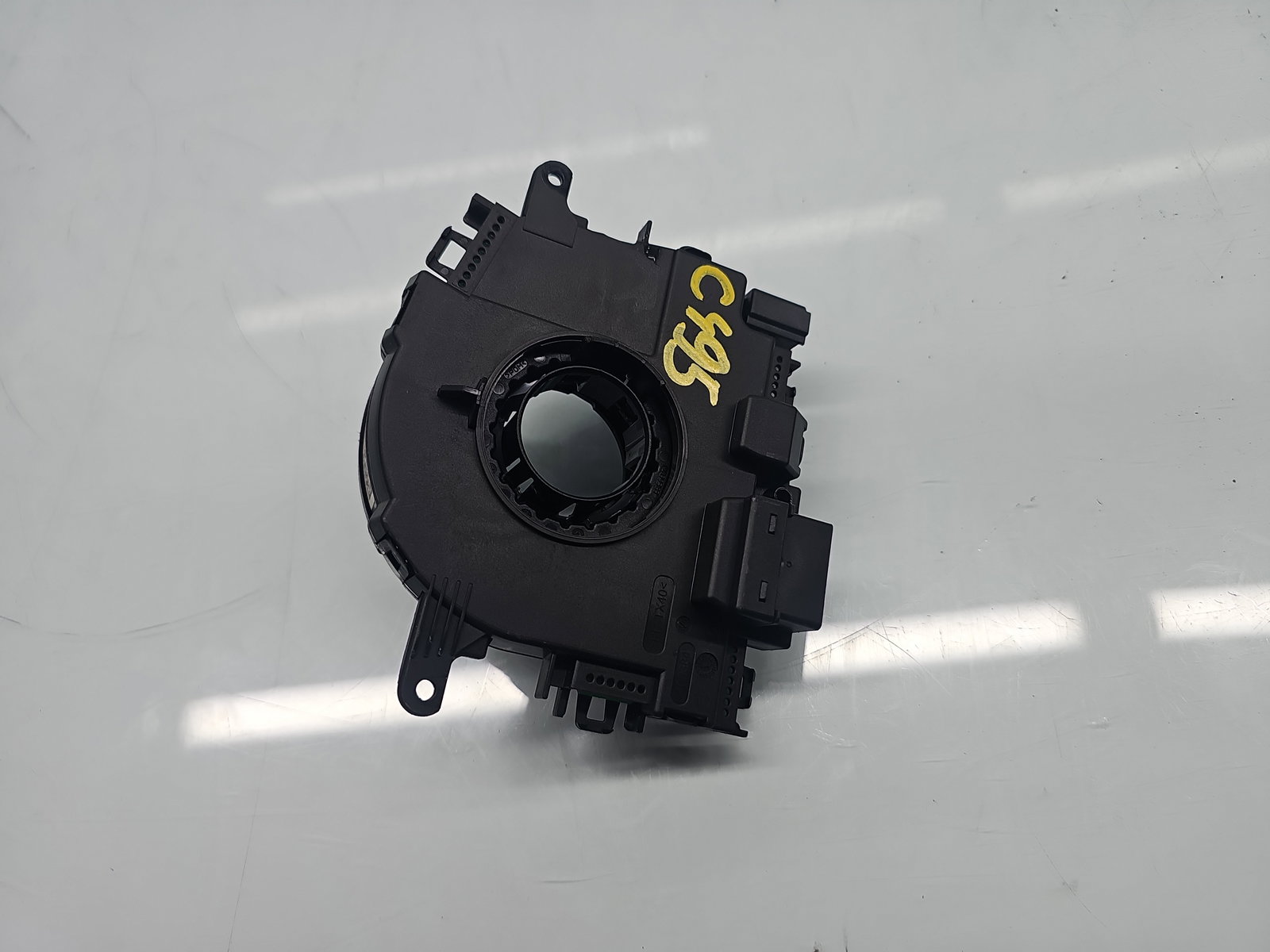 Spirala volan Volkswagen Golf 7 (5G) [Fabr 2014-prezent] 5Q0953569A - imagine 3