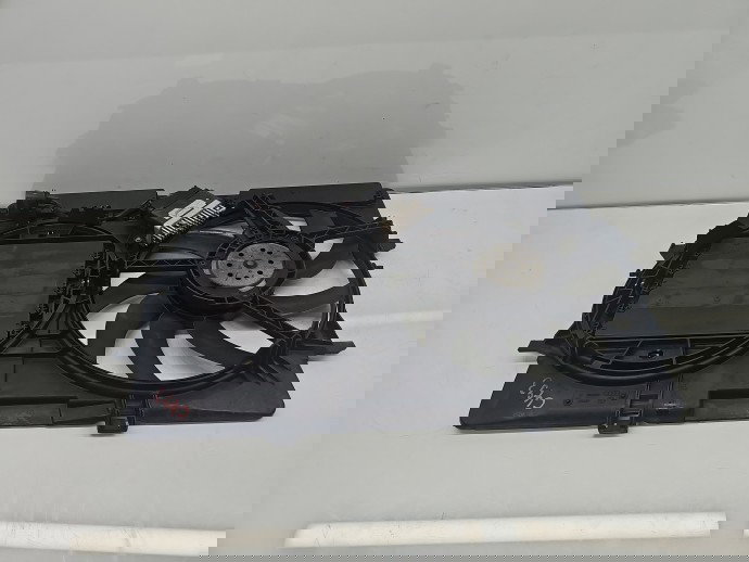 Electroventilator AUDI A5 (8T3) [Fabr 2007-2015] 8K0121003Q 2.0 TDI CGLC 130KW / 177CP