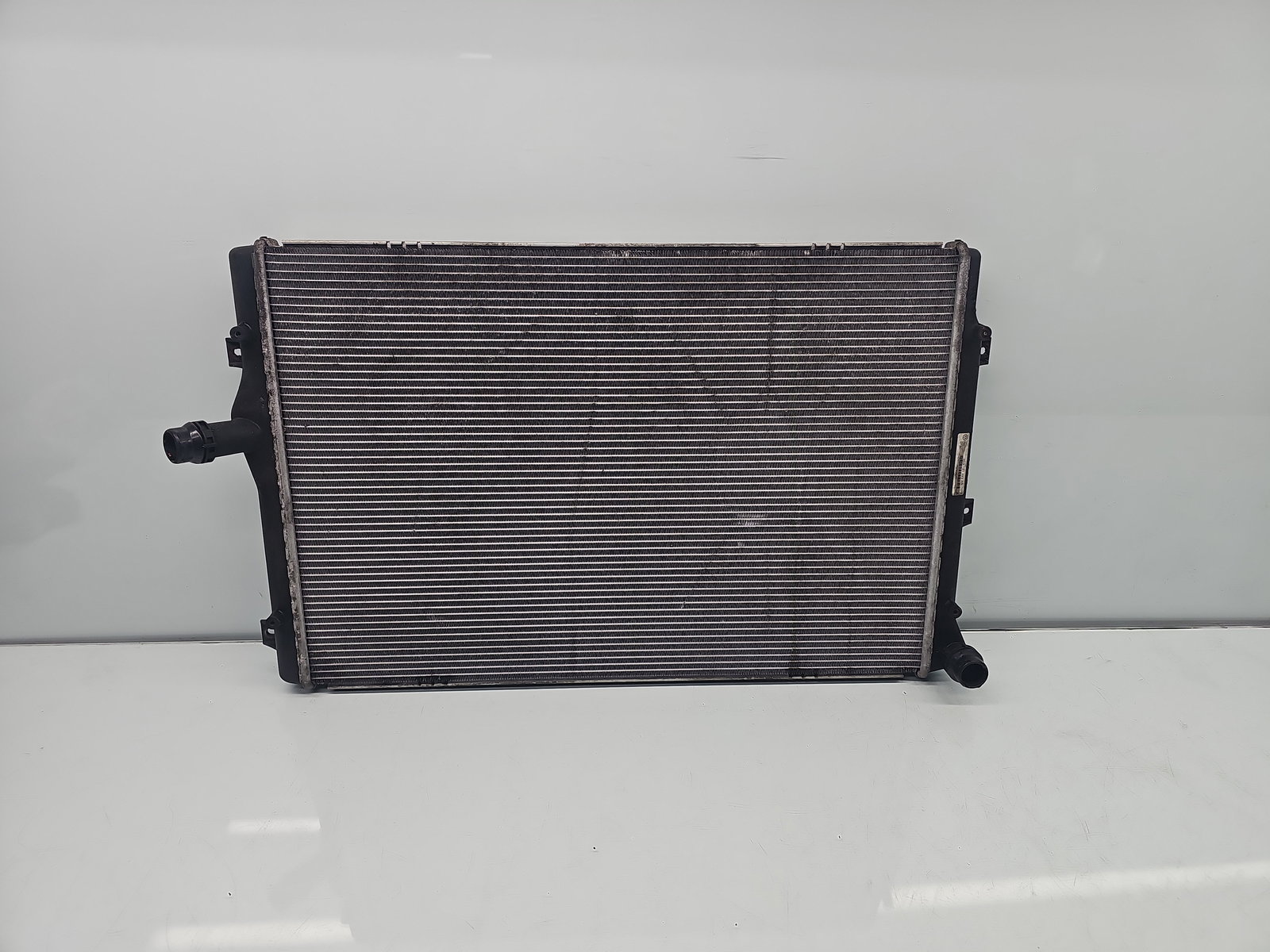Radiator apa Volkswagen Passat CC (357) [Fabr 2008-2012] 3C0121253AR 2.0 TDI CFFB 103KW / 140CP - imagine 1
