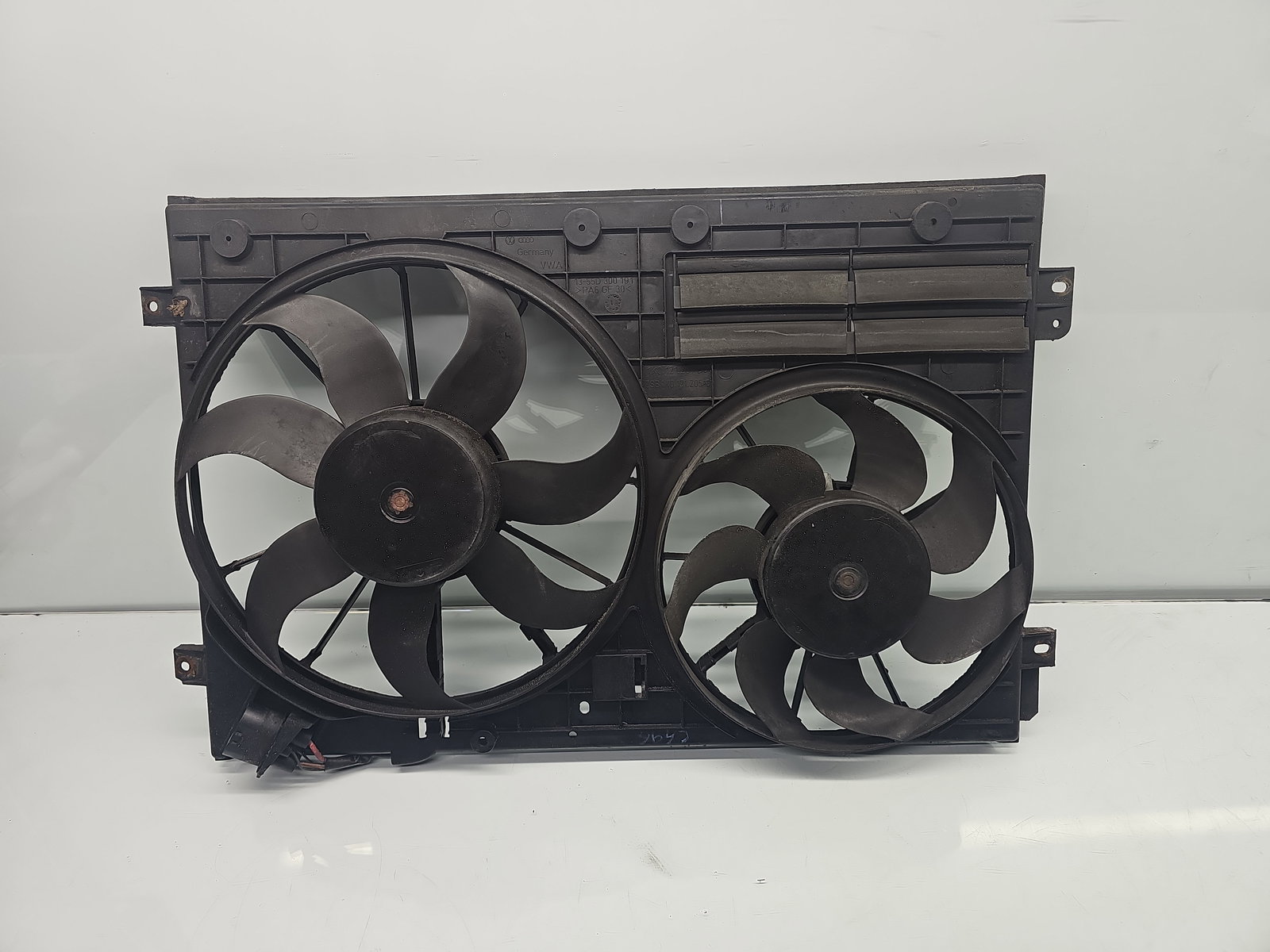 Electroventilator Volkswagen Passat CC (357) [Fabr 2008-2012] 1K0121207BC 2.0 TDI CFFB 103KW / 140CP - imagine 1