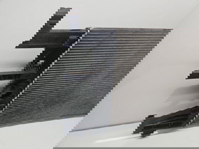 Radiator apa Opel Astra J [Fabr 2009-2015] OEM 1.6 Benz A16XER 85KW / 115CP