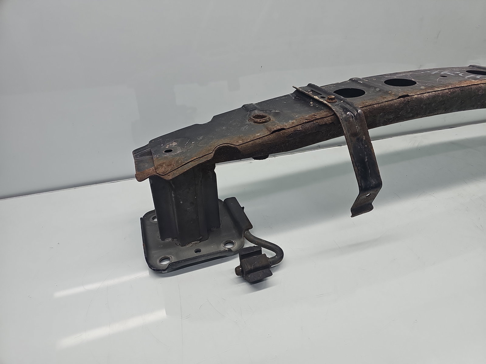 Armatura bara fata Mazda CX-5 (KE) [Fabr 2011-2016] OEM - imagine 2