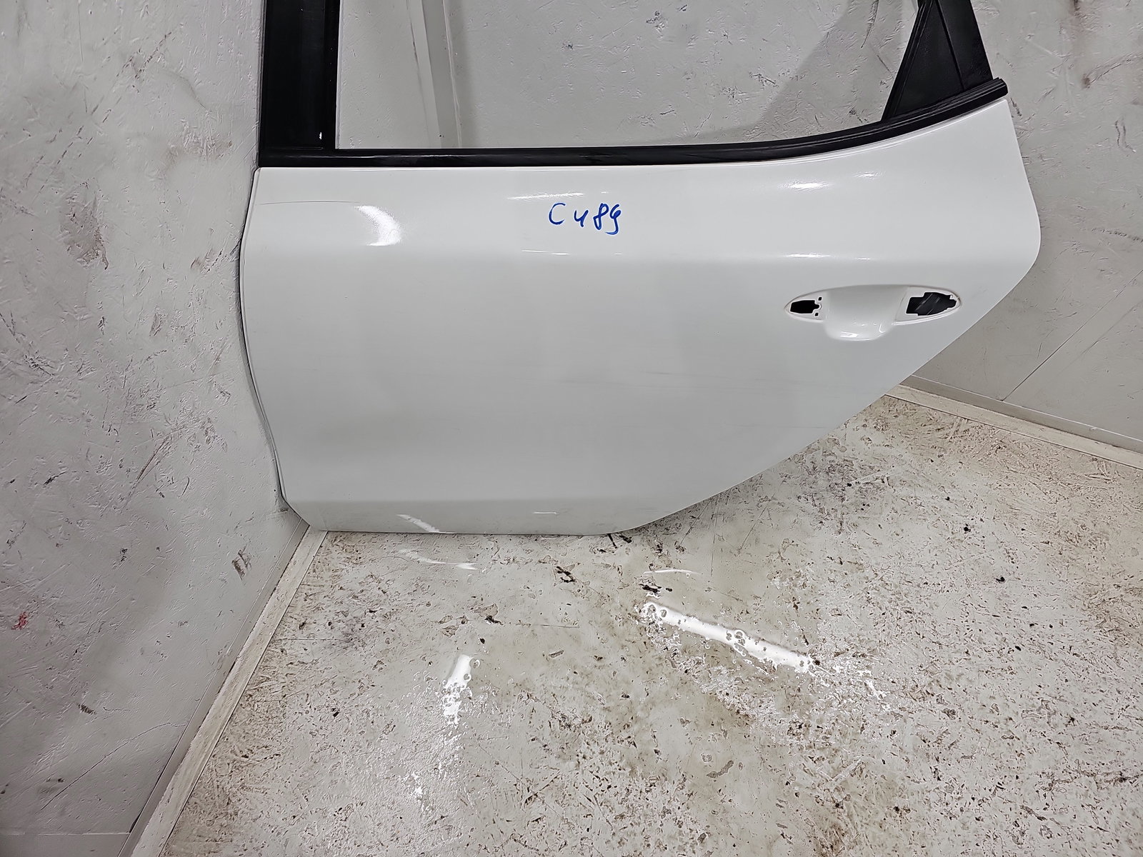 Usa stanga spate KIA Ceed (JD) [Fabr 2012-2018] Tricoat White Pearl - imagine 4