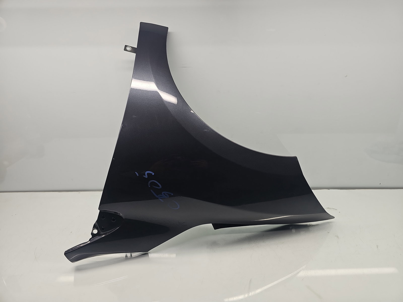 Aripa stanga fata Renault Megane 3 Hatchback (X95) [Fabr 2008-2015] NEGRU - imagine 7