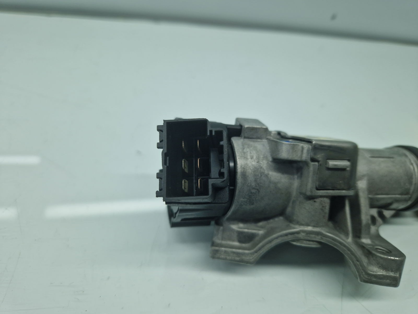 Contact cu cheie Skoda Fabia 2 (5J, 542) [Fabr 2007-2014] 6R0905851B 1.2 Benz CGPA 51KW / 70CP - imagine 4